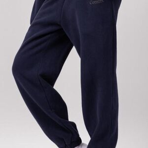 NWT Navy CLOUD Sweatpants  CLoud sweatpants  size L